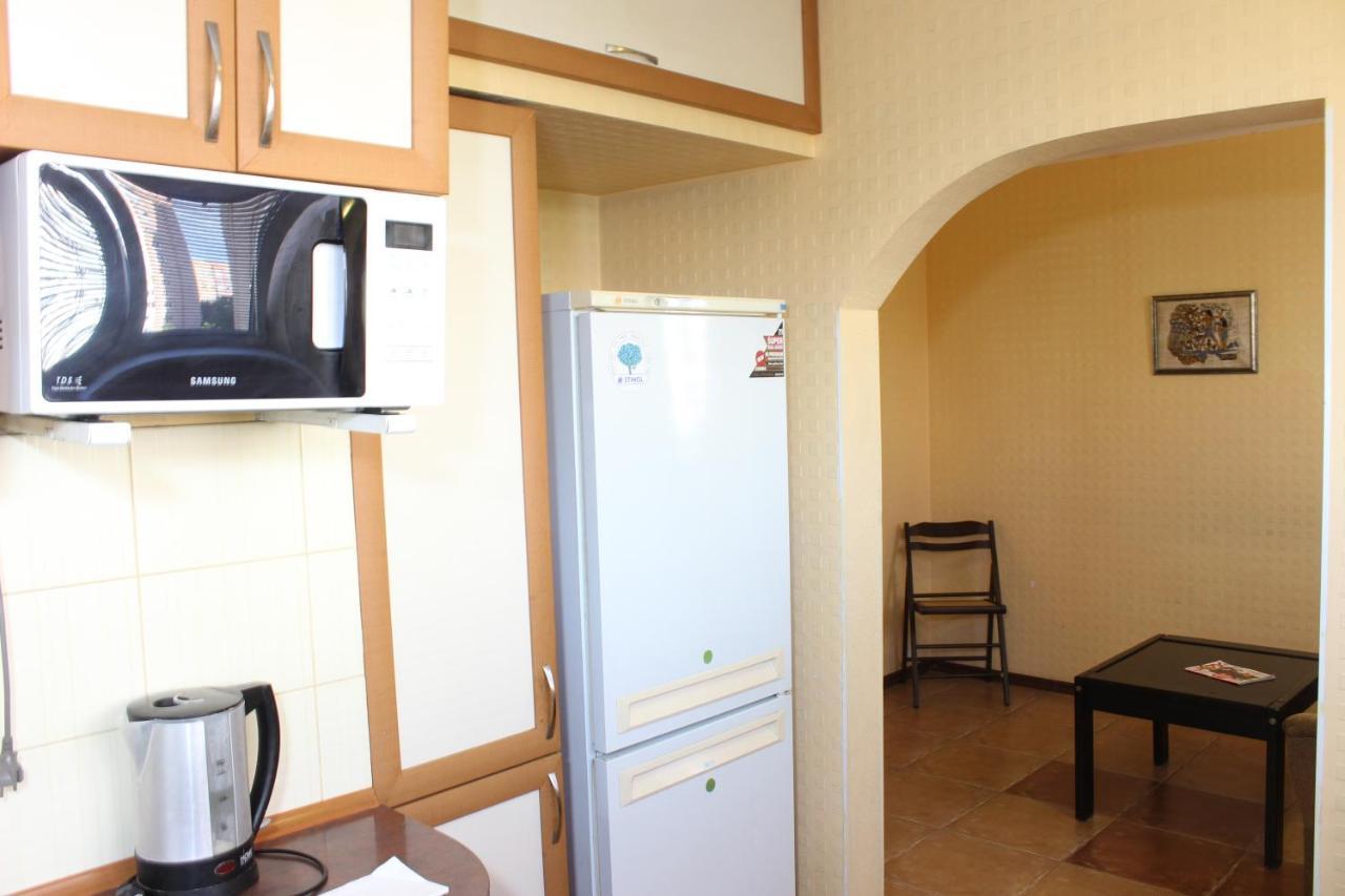Two-Room Apartment Metro Levada Kharkiv Exterior photo